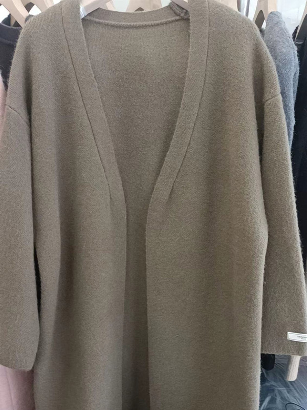 秋冬向け抜け感のある厚手ロングニットカーディガン-Sodemai
