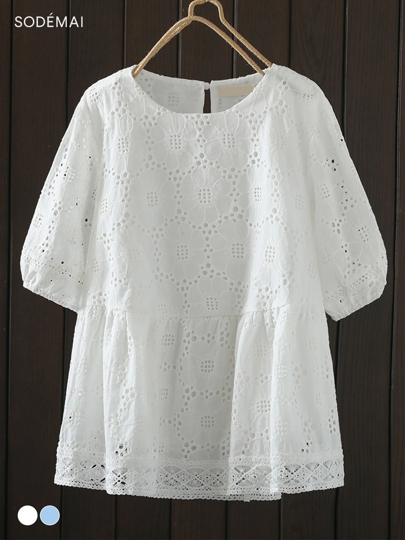 刺繍レースラウンドネック半袖ブラウス