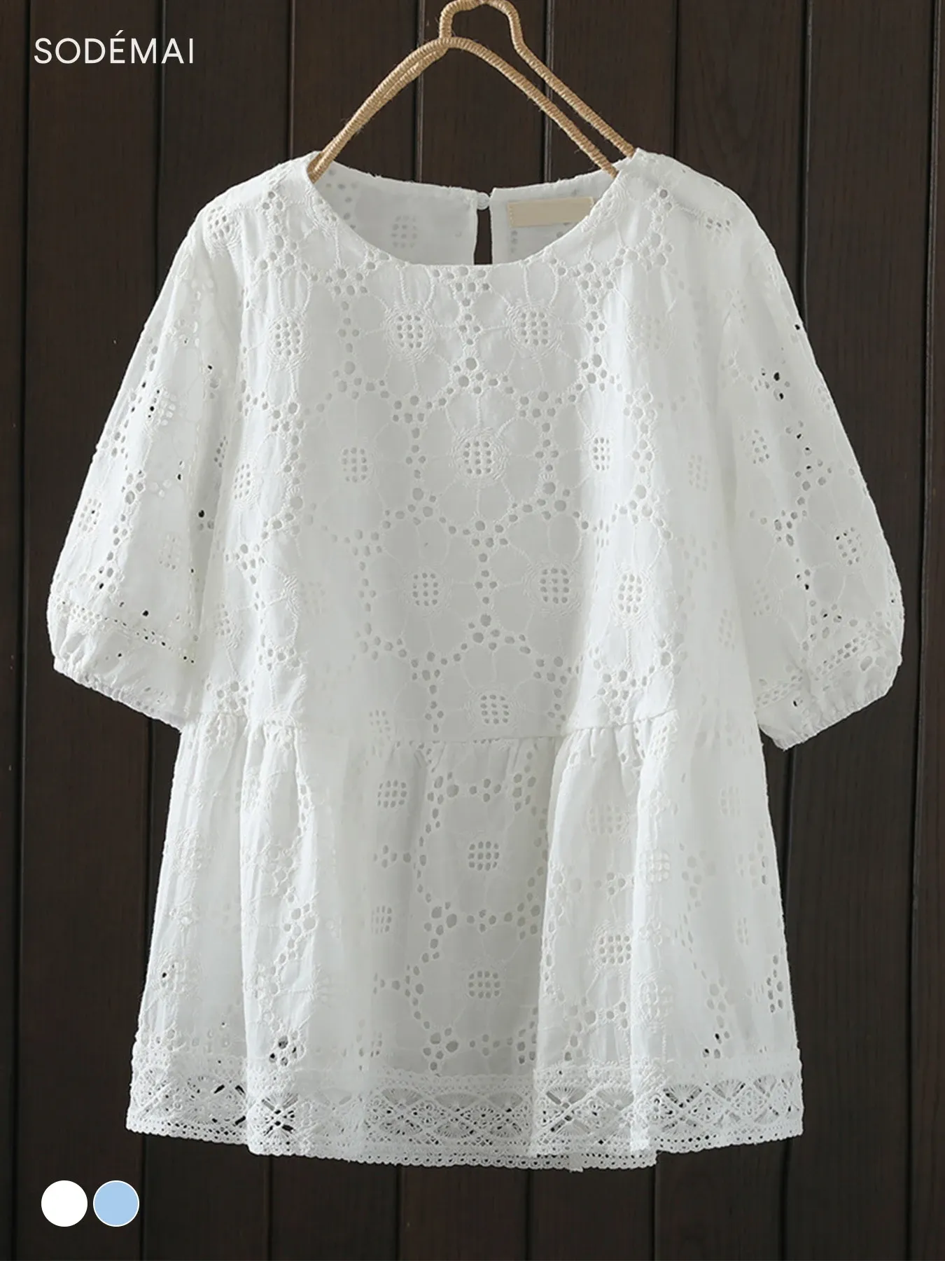 刺繍レースラウンドネック半袖ブラウス