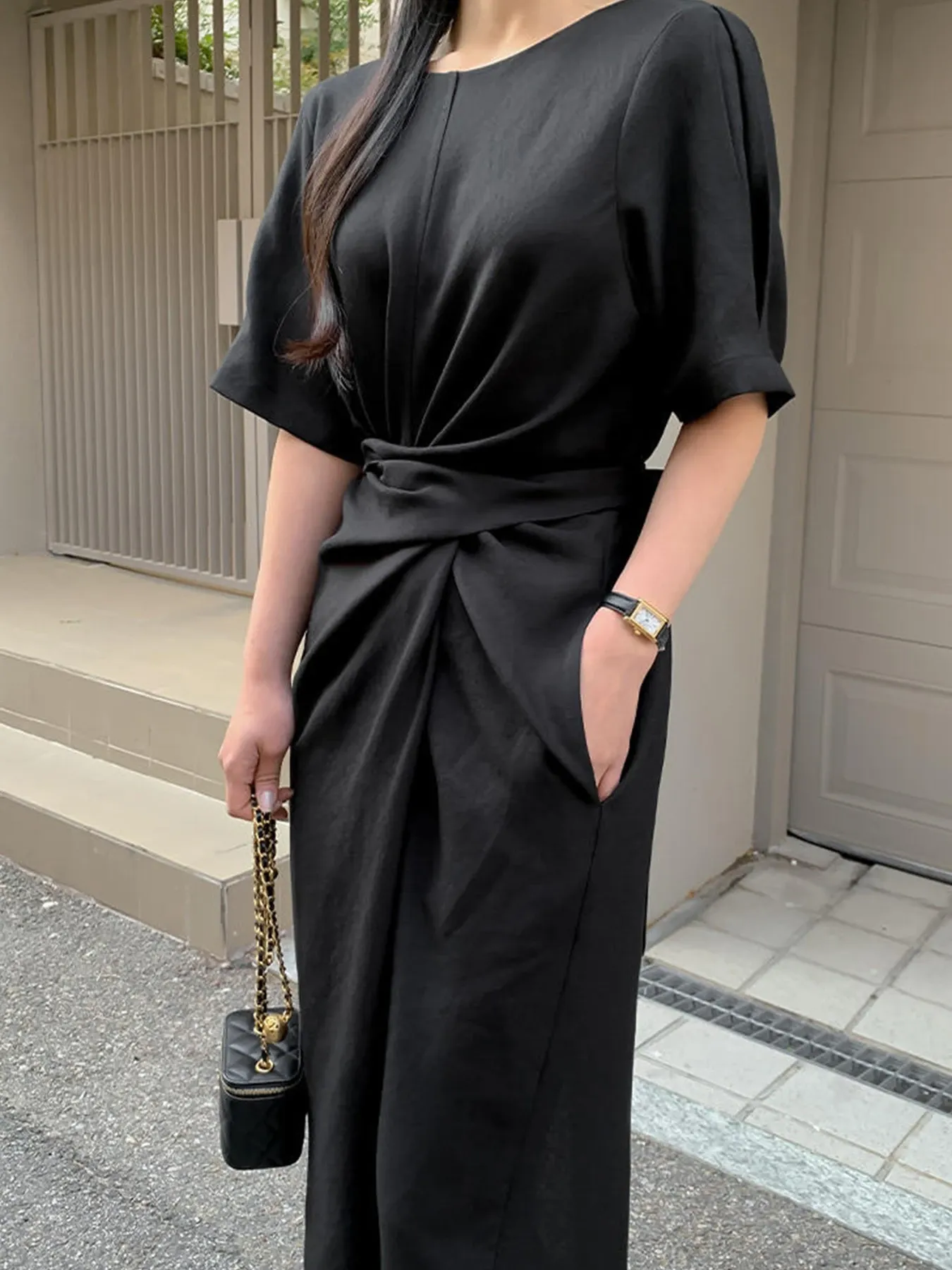 ウエストツイストデザインウエストマーク細見え半袖ワンピース