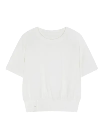 着回しやすい裾スリット入り半袖Tシャツ