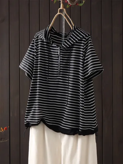 ボーダー柄ハーフジップデザイン裾ドローストリング付きTシャツ