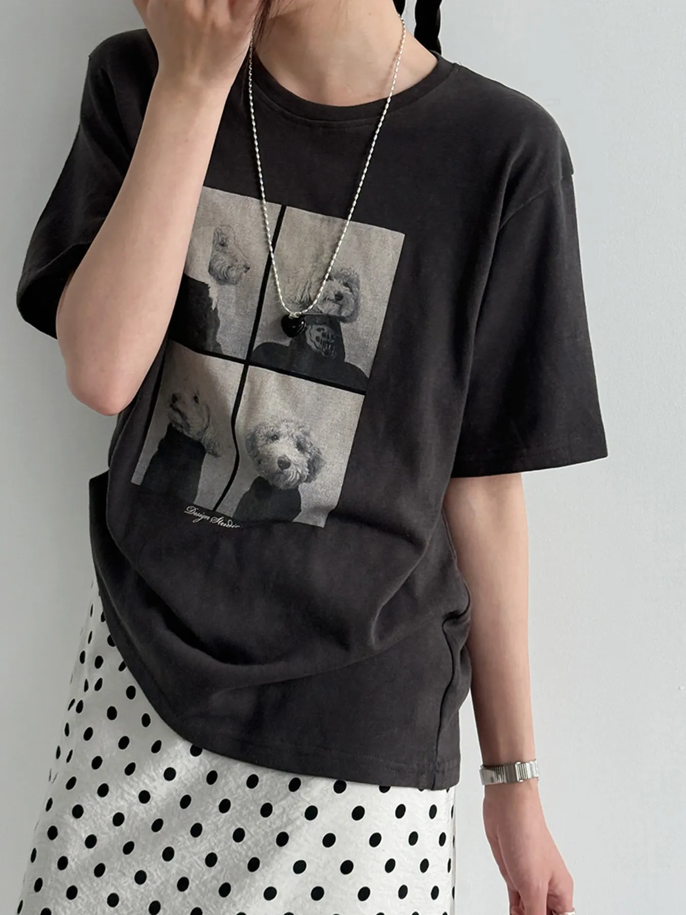 ゆったり着回し力抜群犬柄プリント入り半袖Tシャツ