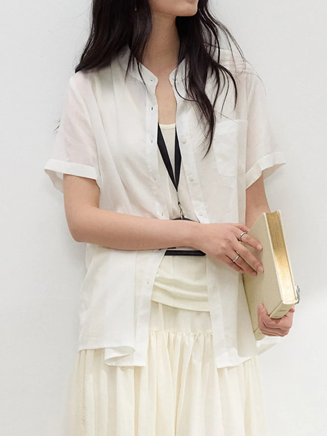 シンプルなリヨセルリネン半袖シャツ