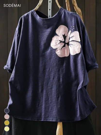 お洒落な花柄アップリケデザインの半袖Tシャツ