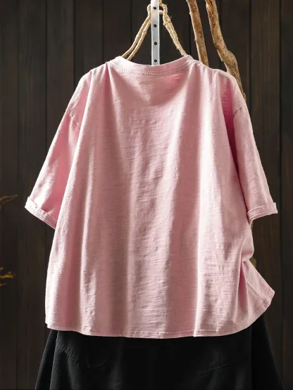 お洒落な花柄アップリケデザインの半袖Tシャツ