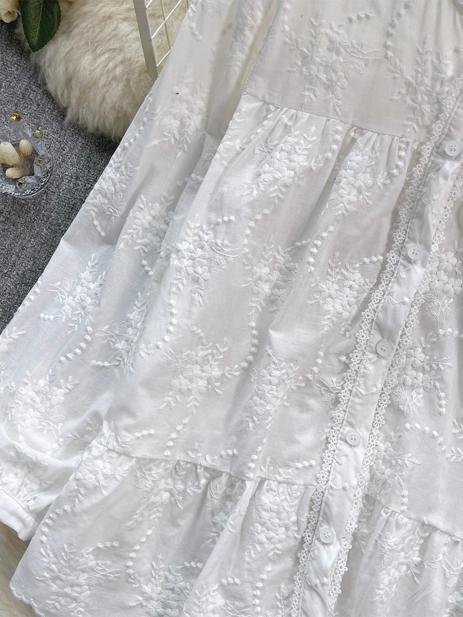 大人可愛い刺繍ゆったりコットンブラウス-Sodemai