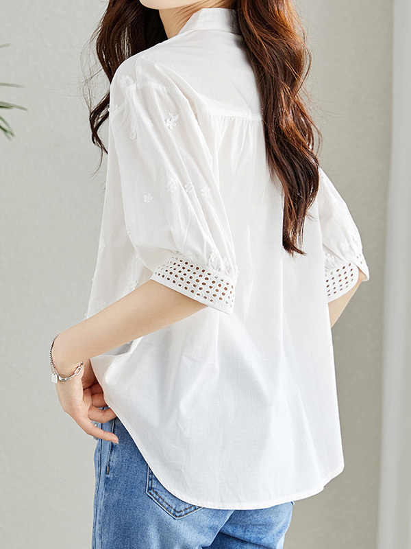 フレンチ風刺繍入り五分袖ブラウス