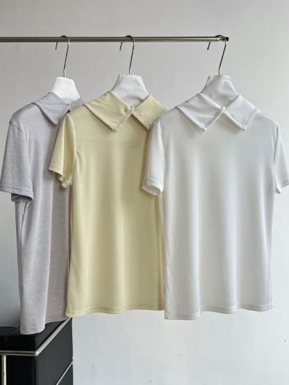シンプルなデザインくしゅっとネック薄手半袖Tシャツ