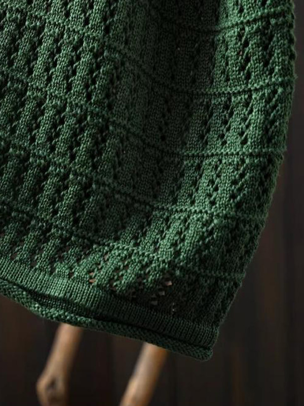小柄さん向けレイヤードしやすいレースかぎ編みニットベスト