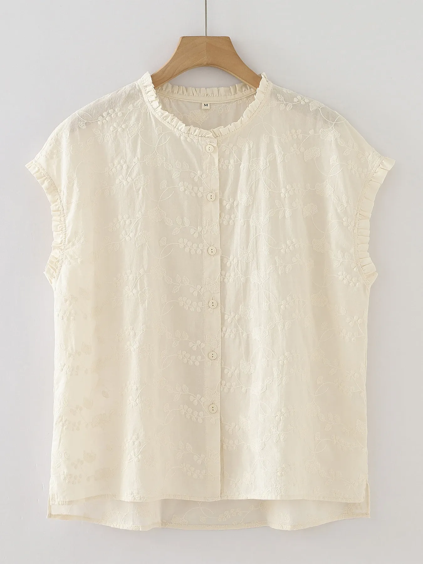 フリルカラー刺繍入りフレンチスリーブブラウス
