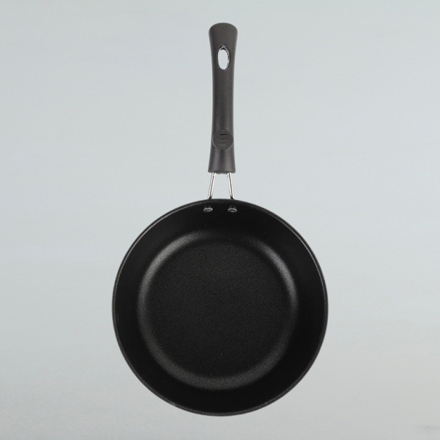 不粘鍋麥飯石平底鍋