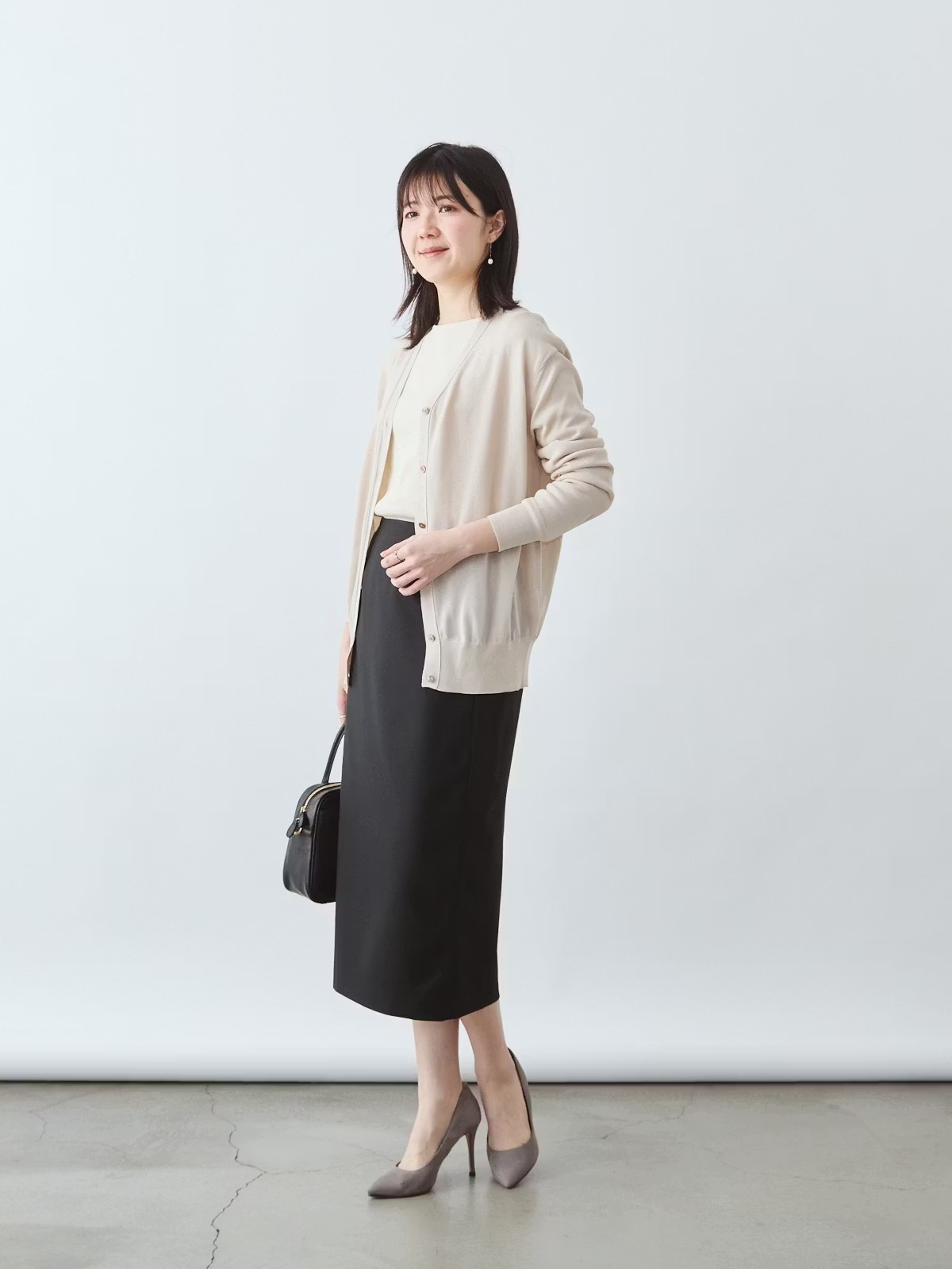 上質イージーストレートスカート