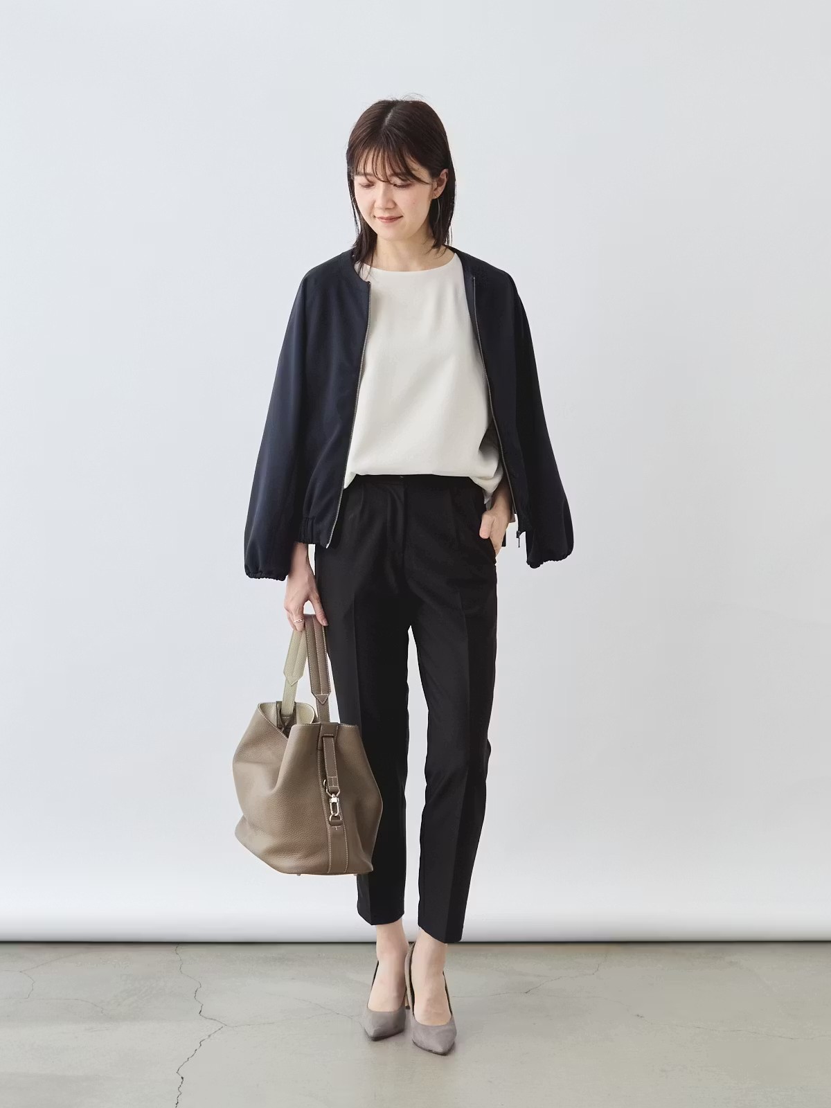 洗えるフレンチスリーブブラウス