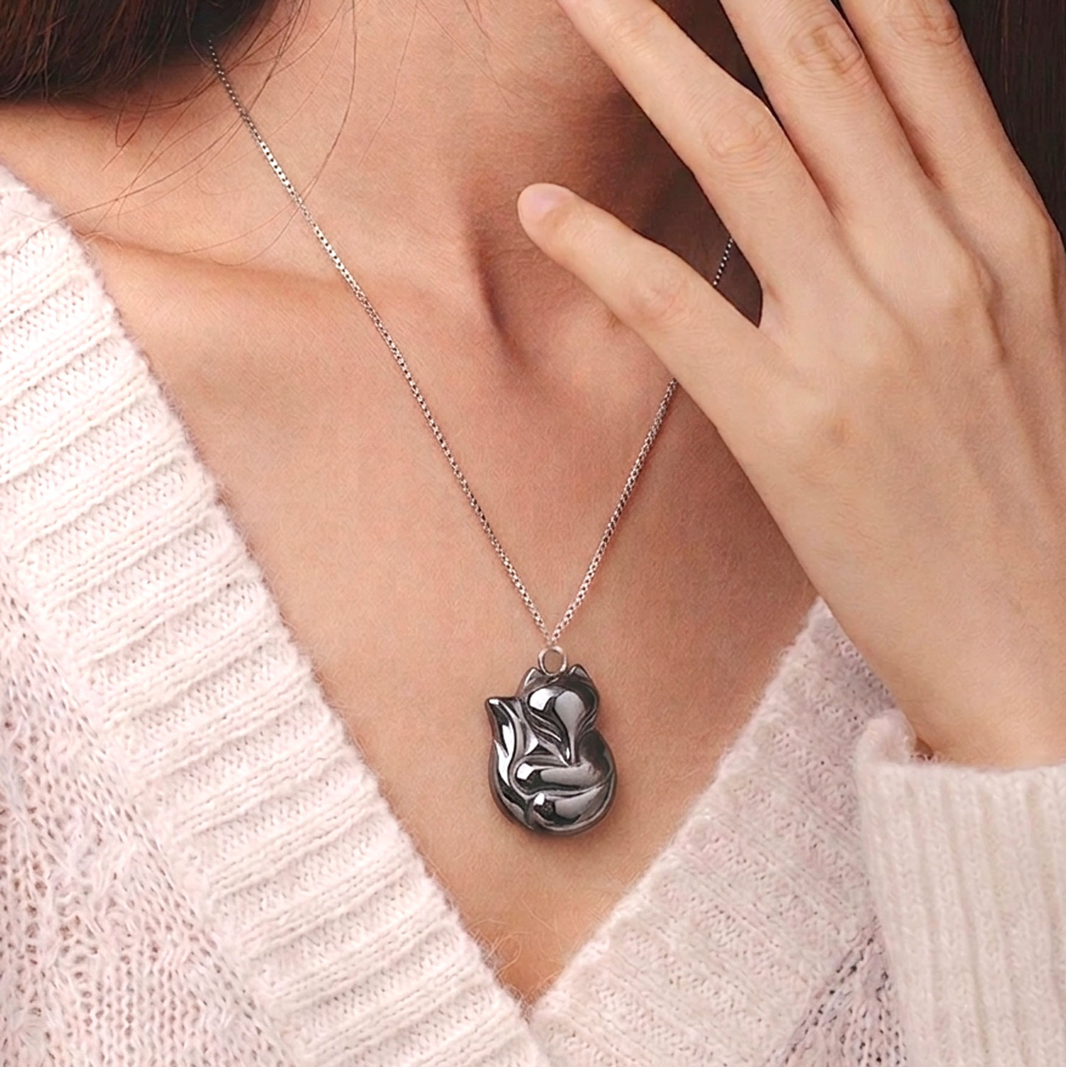 12 Jun - Hematite Fox Pendant