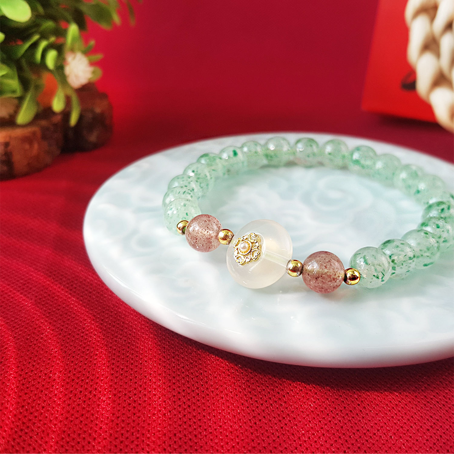 23 July - Green Strawberry with White Agate Buckle Design Bracelet