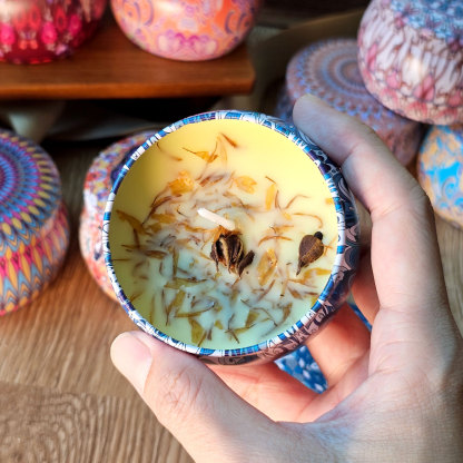 28 Apr - 【Buy 1 Free 1】Amber Candle