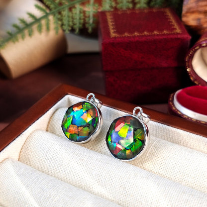 17 Apr - 15mm Ammolite Pendant