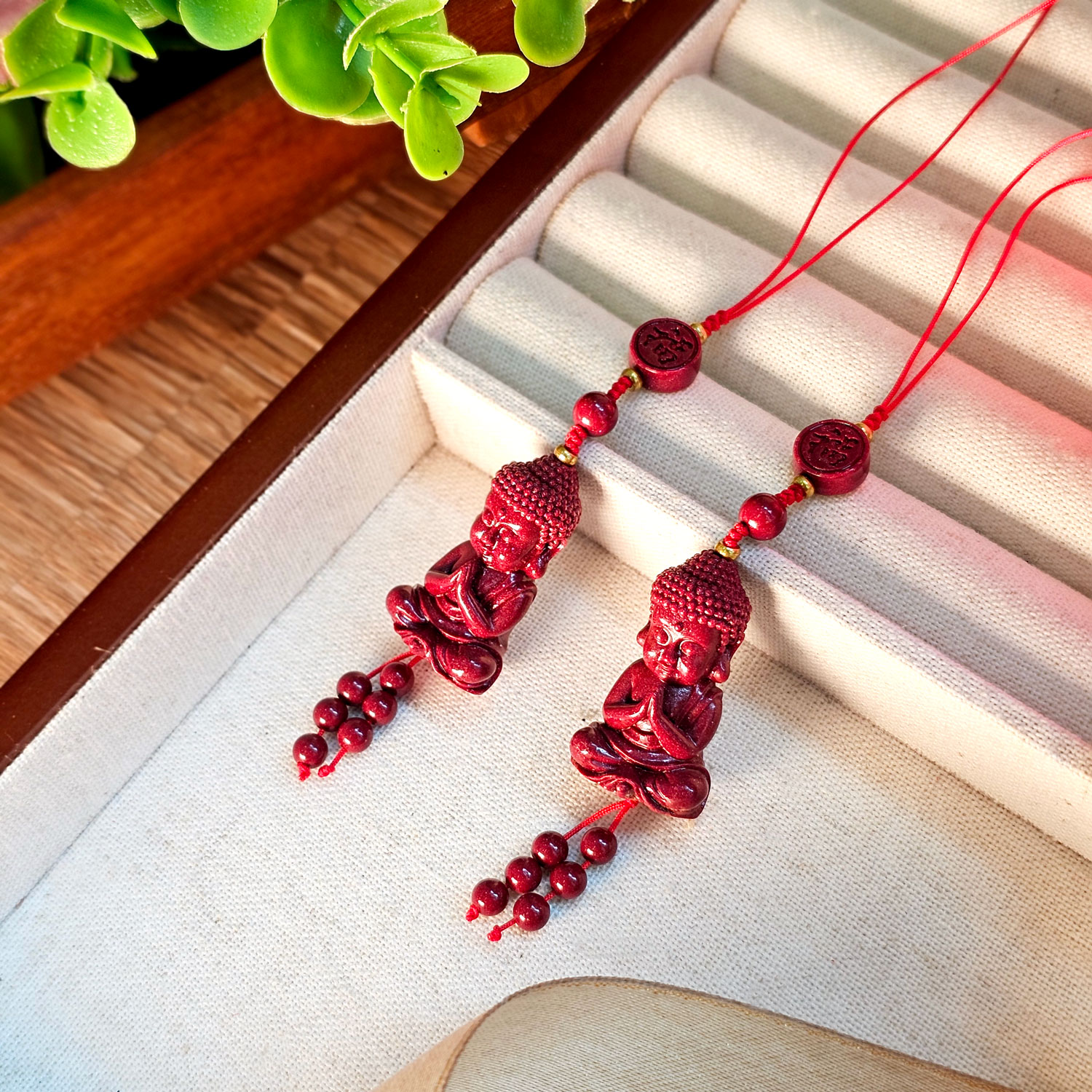 10 Mar - Cinnabar Pendant