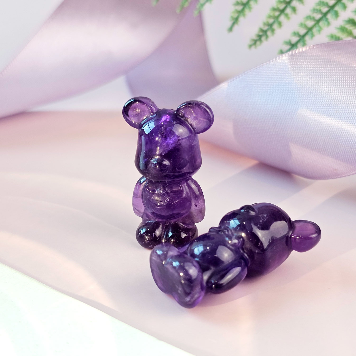 28 Jan - Amethyst Bear Deco