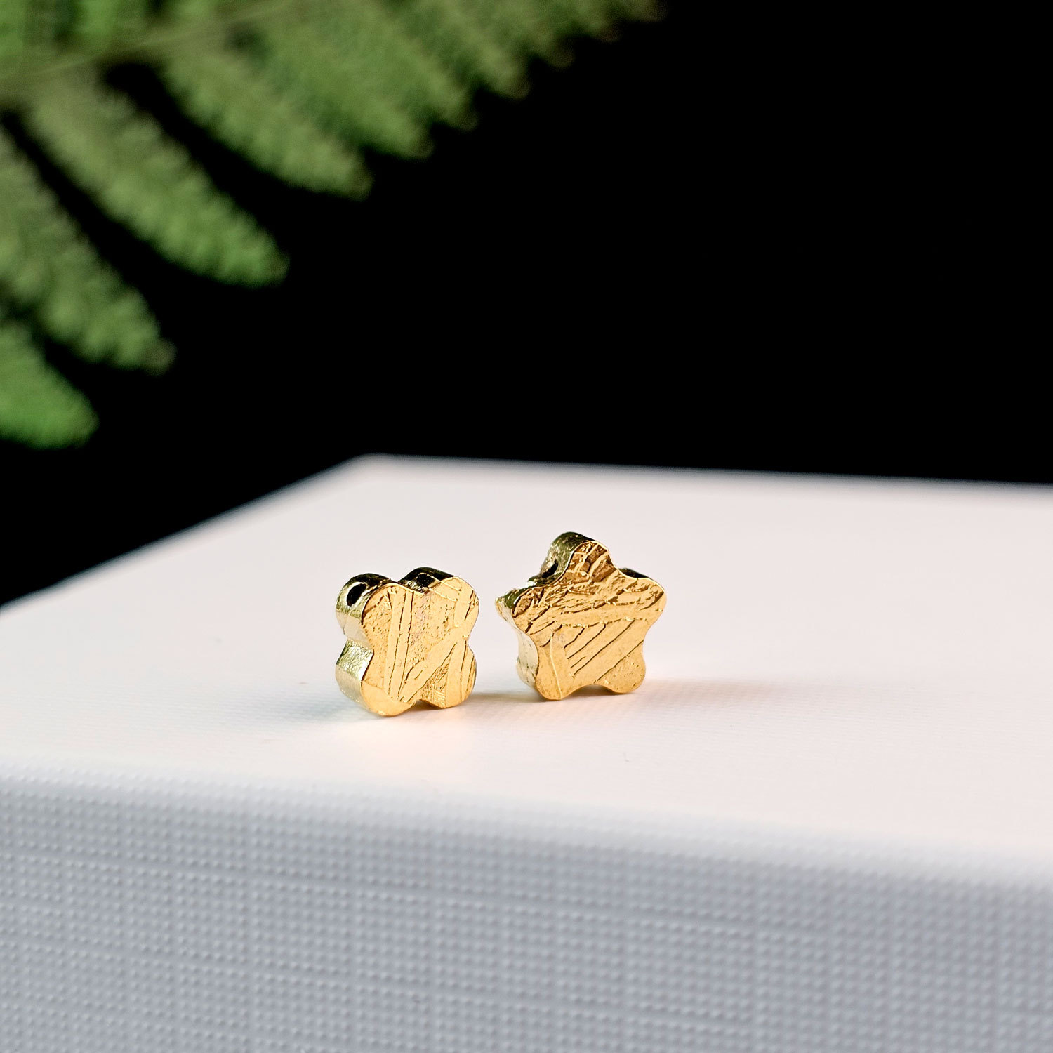 Meteorite  Clever And Star  Charm