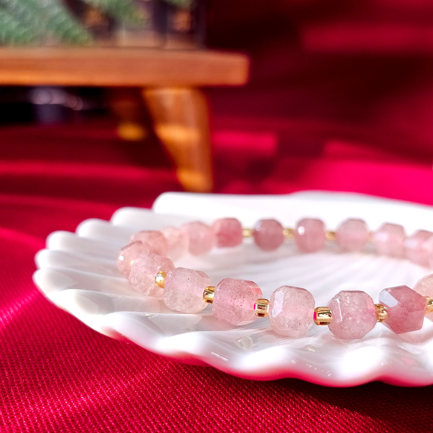 Clesr Quartz Pendant