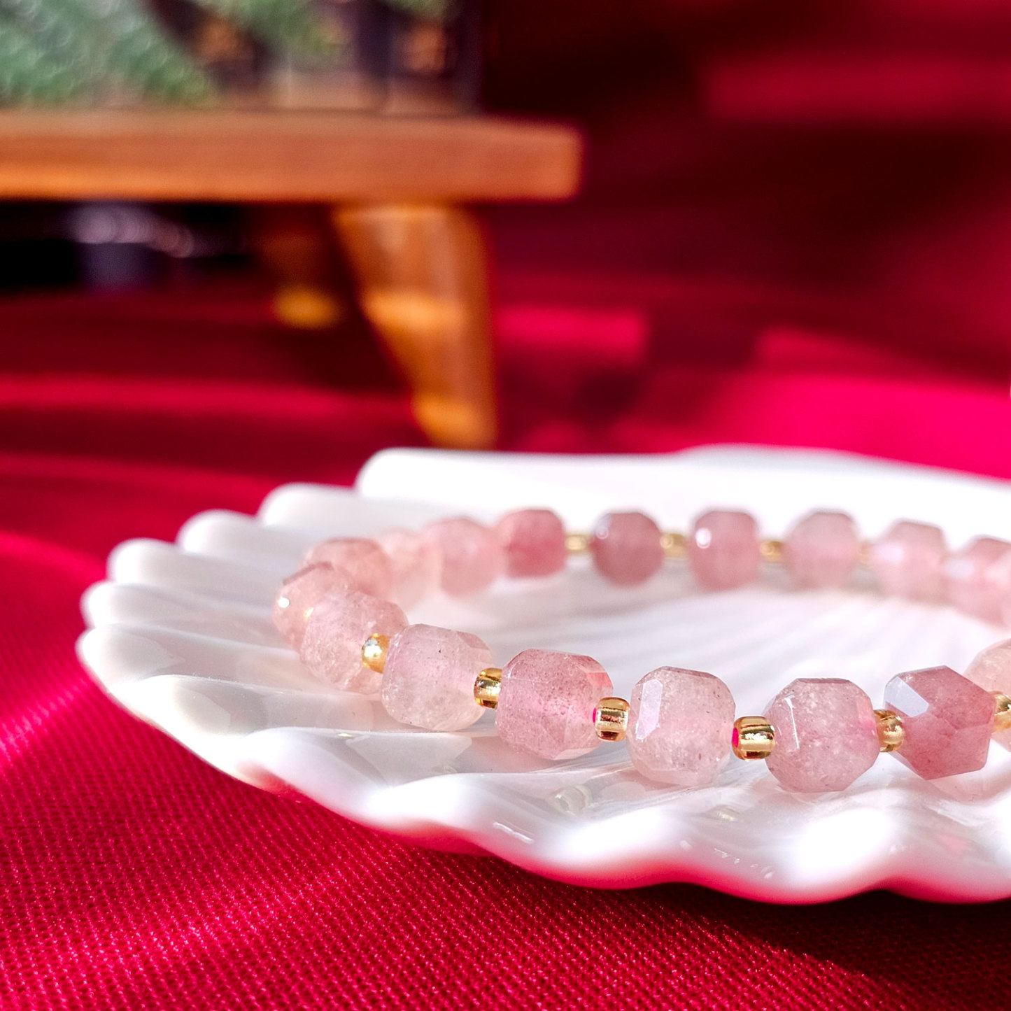 Clesr Quartz Pendant