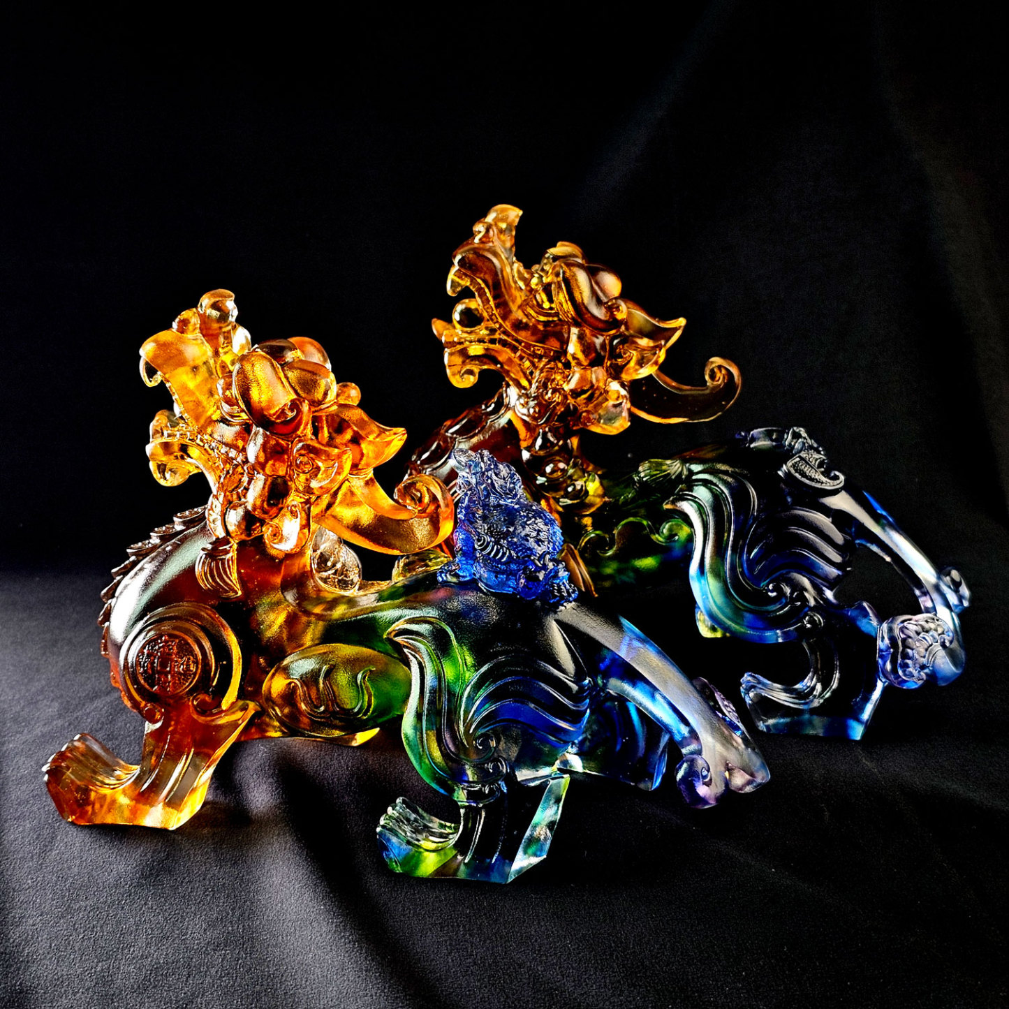 Colour Liu Li Wealth And Treasure Pi Xiu