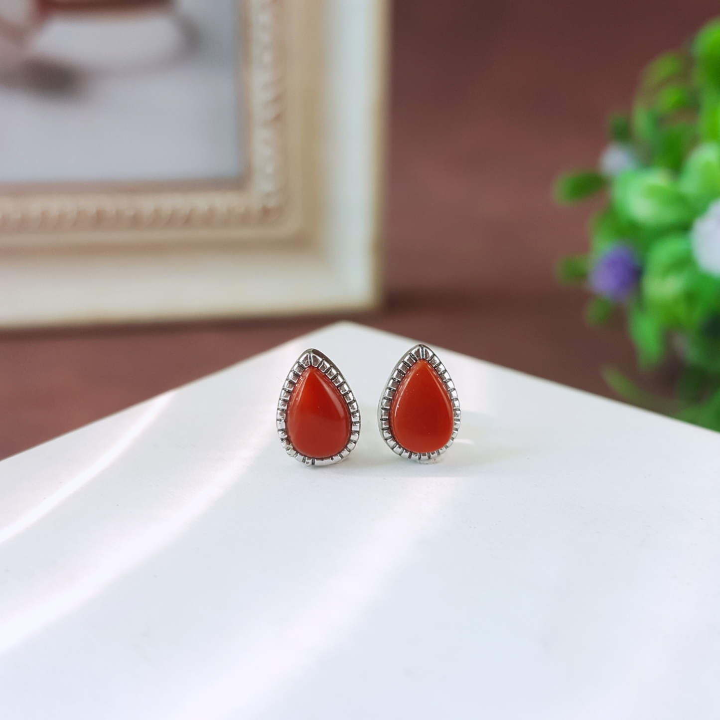 Nan Hong Agate Water Drop Earrings