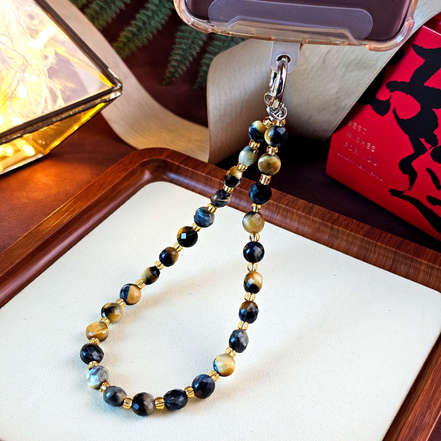 Fantasy Tiger Eyes Phone Hanger