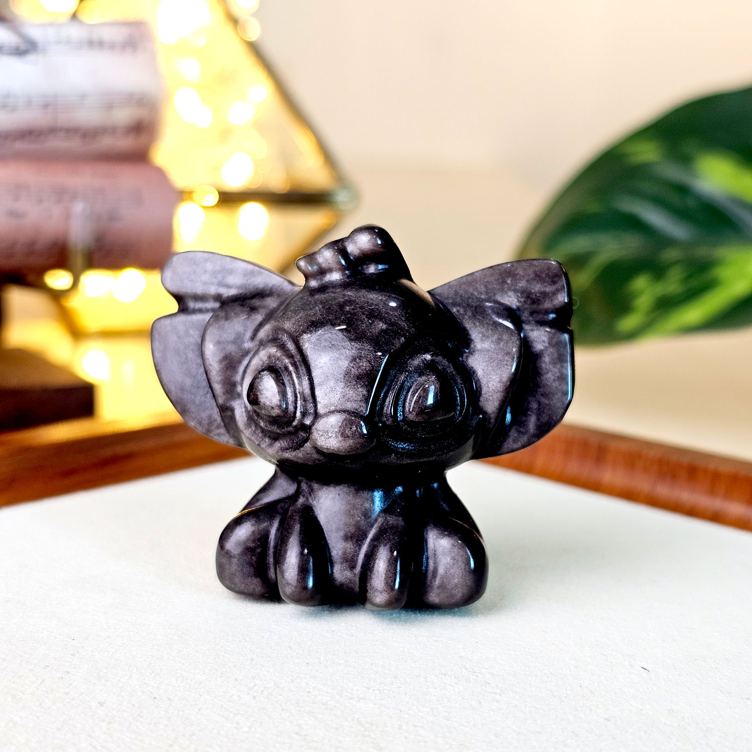 23 Jan - Silver Obsidian Stitch Deco