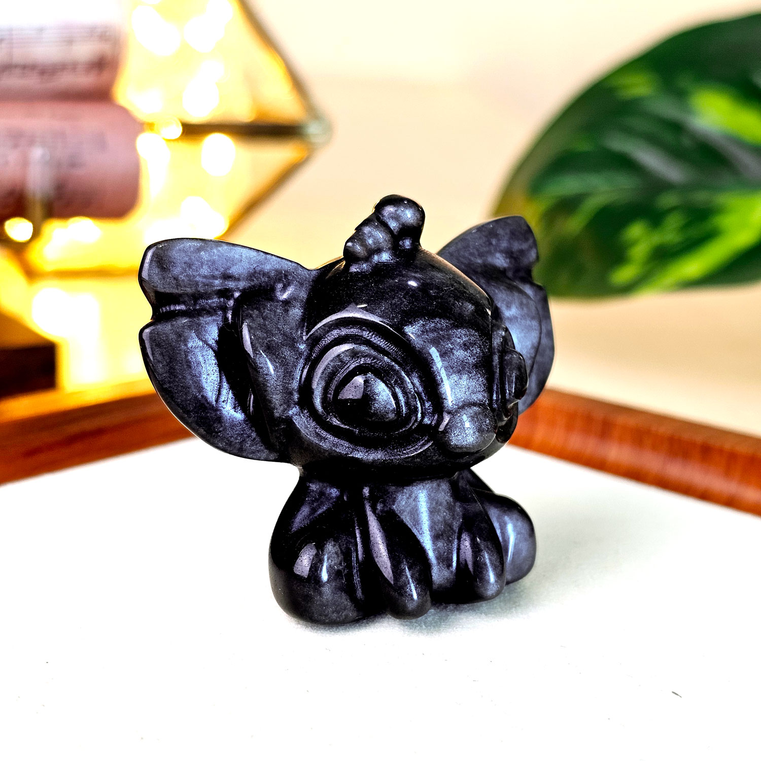 23 Jan - Silver Obsidian Stitch Deco