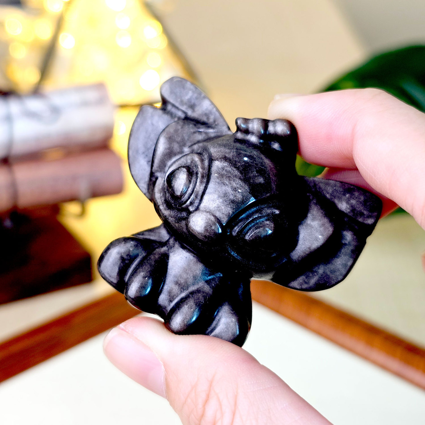 23 Jan - Silver Obsidian Stitch Deco