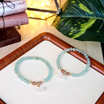 21 Jan - Green Strawberry Stone with Hulu Bracelet
