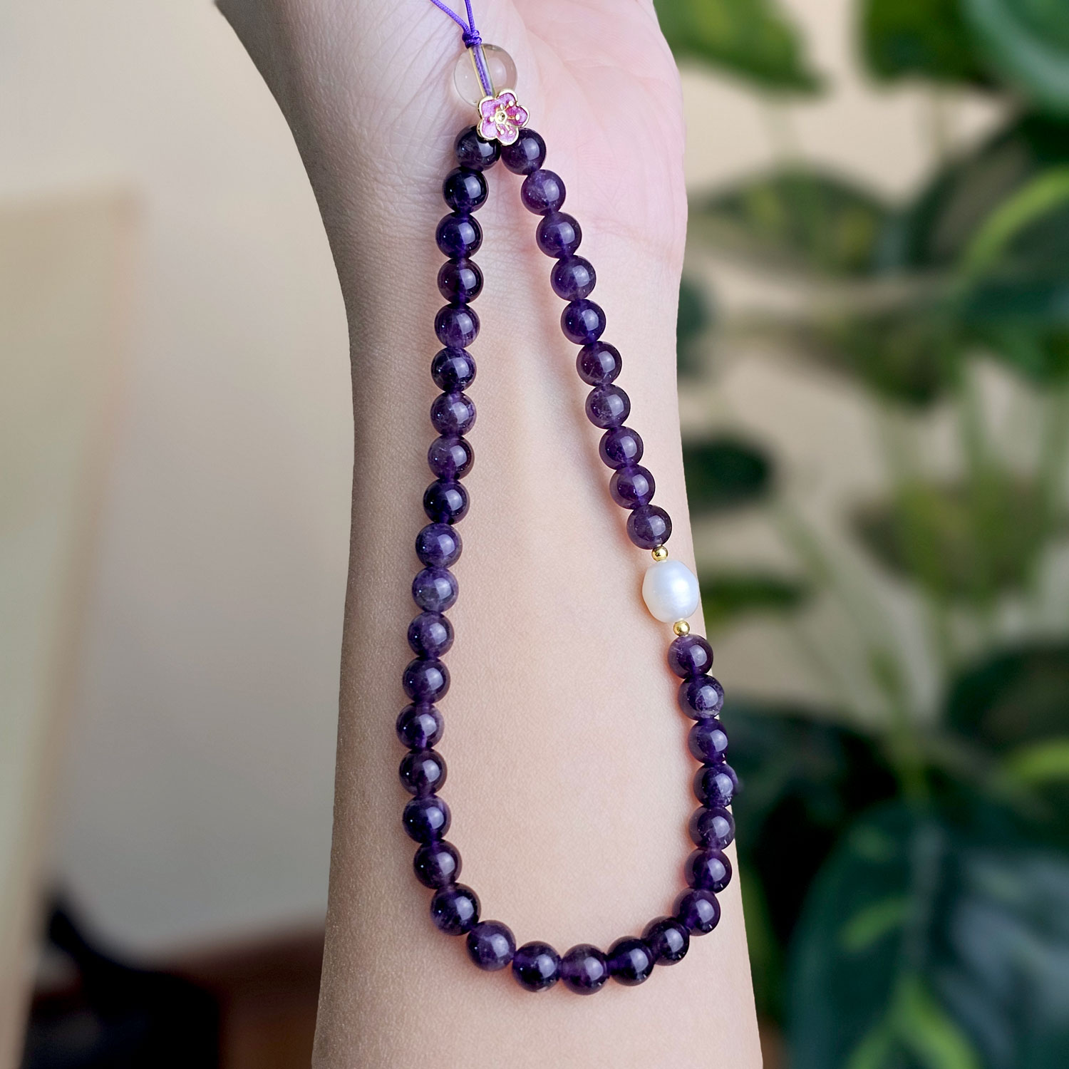 6 Feb - Amethyst Phone Hanger