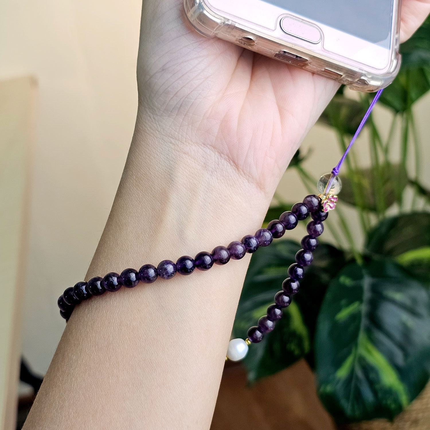 6 Feb - Amethyst Phone Hanger