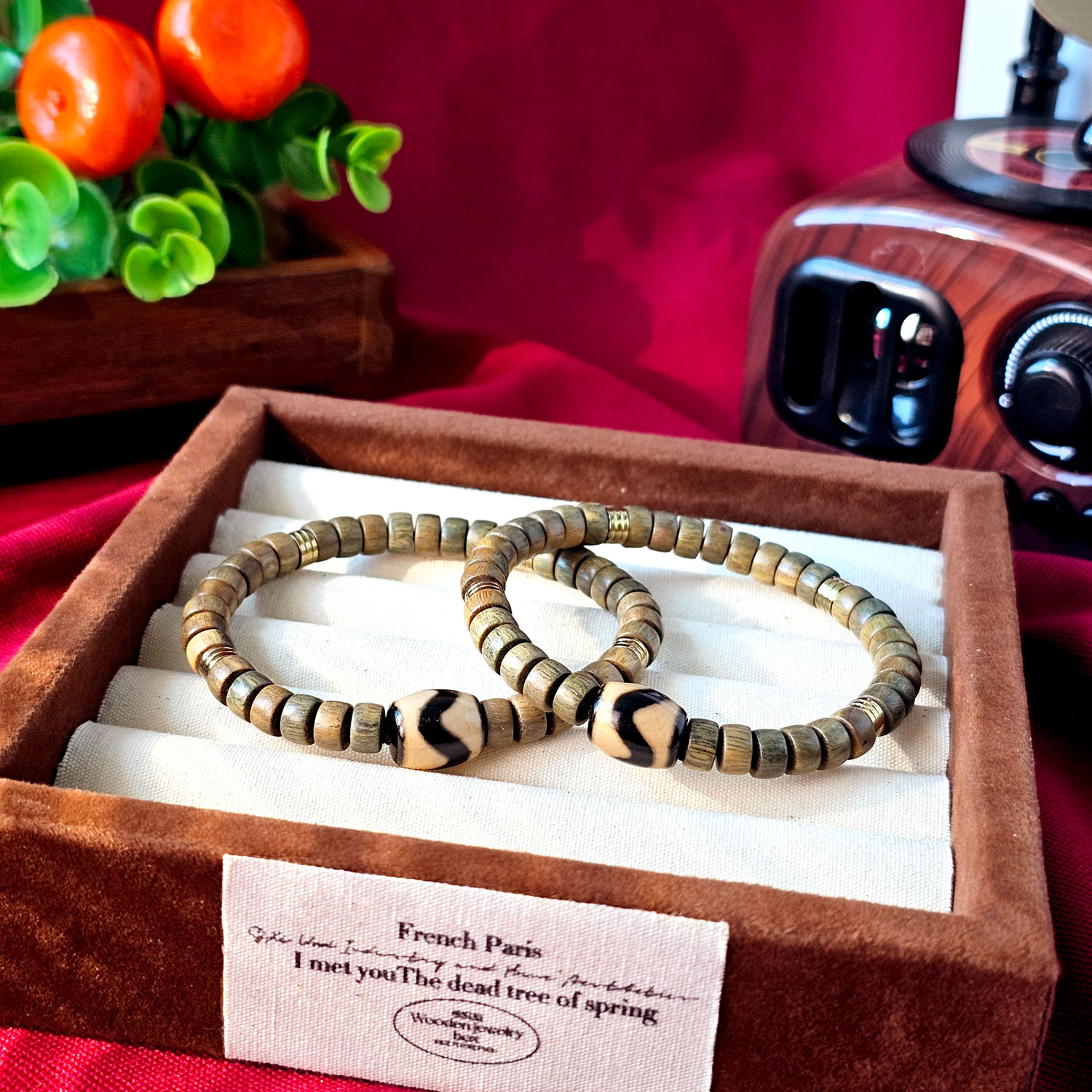 19 Mar - Wood with Tiger Tooth Dzi Bracelet