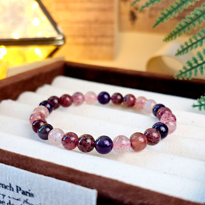 23 Mar - Strawberry Super Seven Bracelet