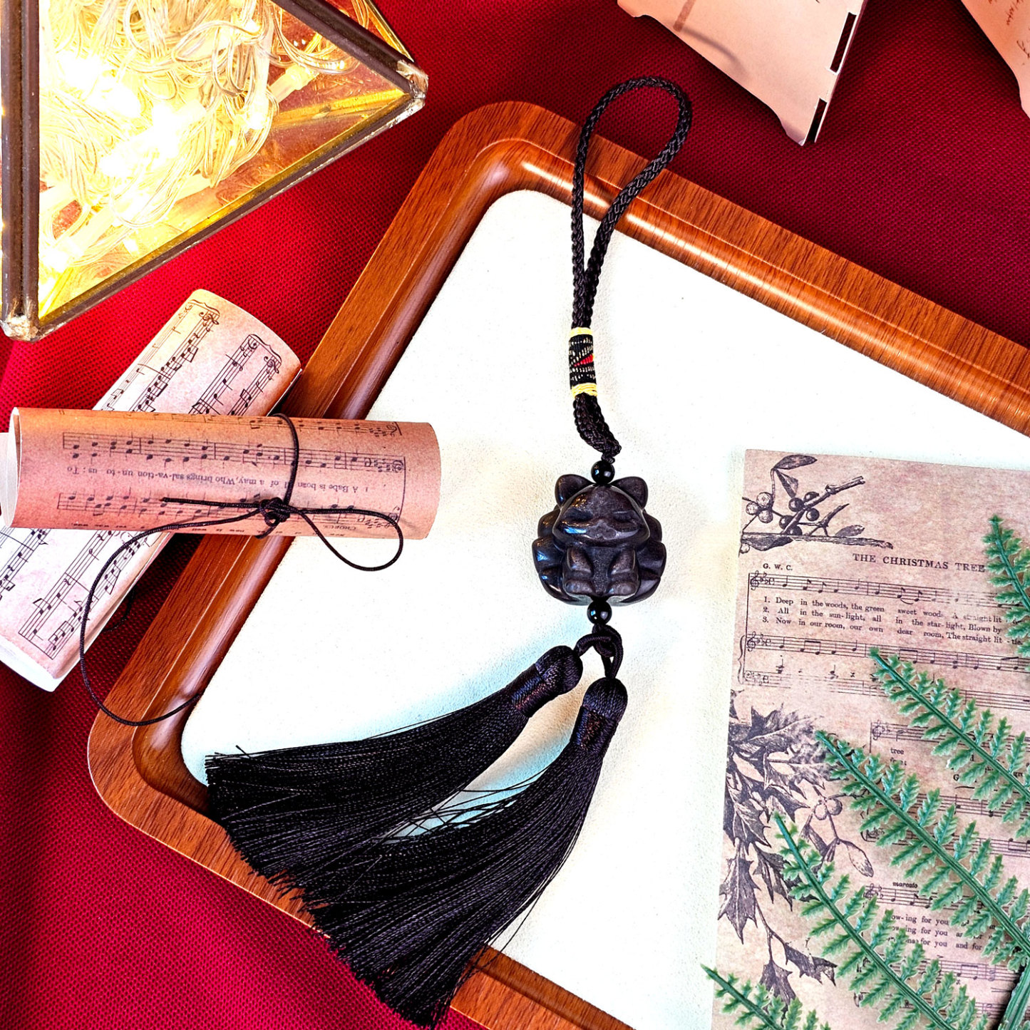 24 Mar - SIlver Obsidian Nine Tail Charm