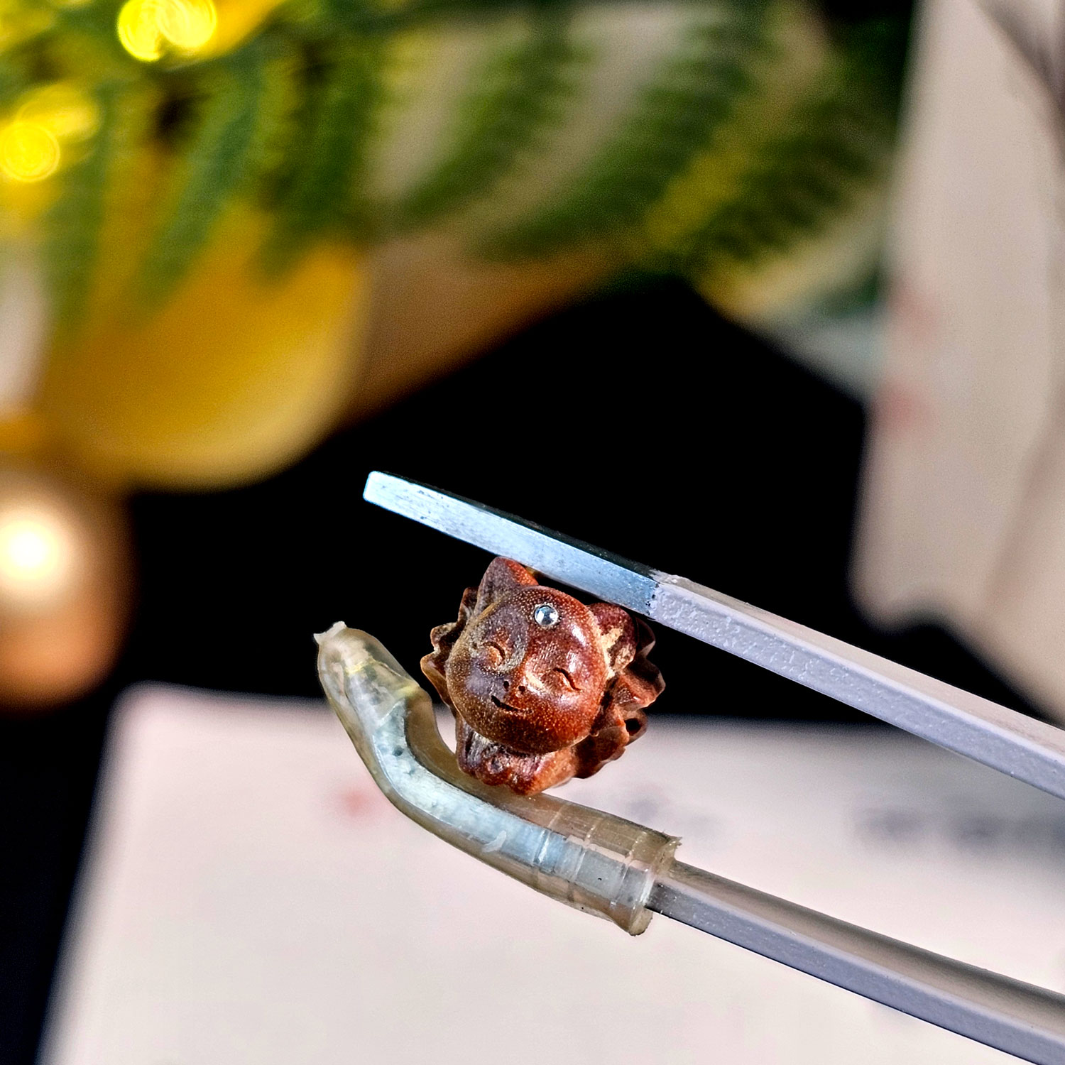 1 Apr - Old Sandal Wood Nine Tail Fox Charm