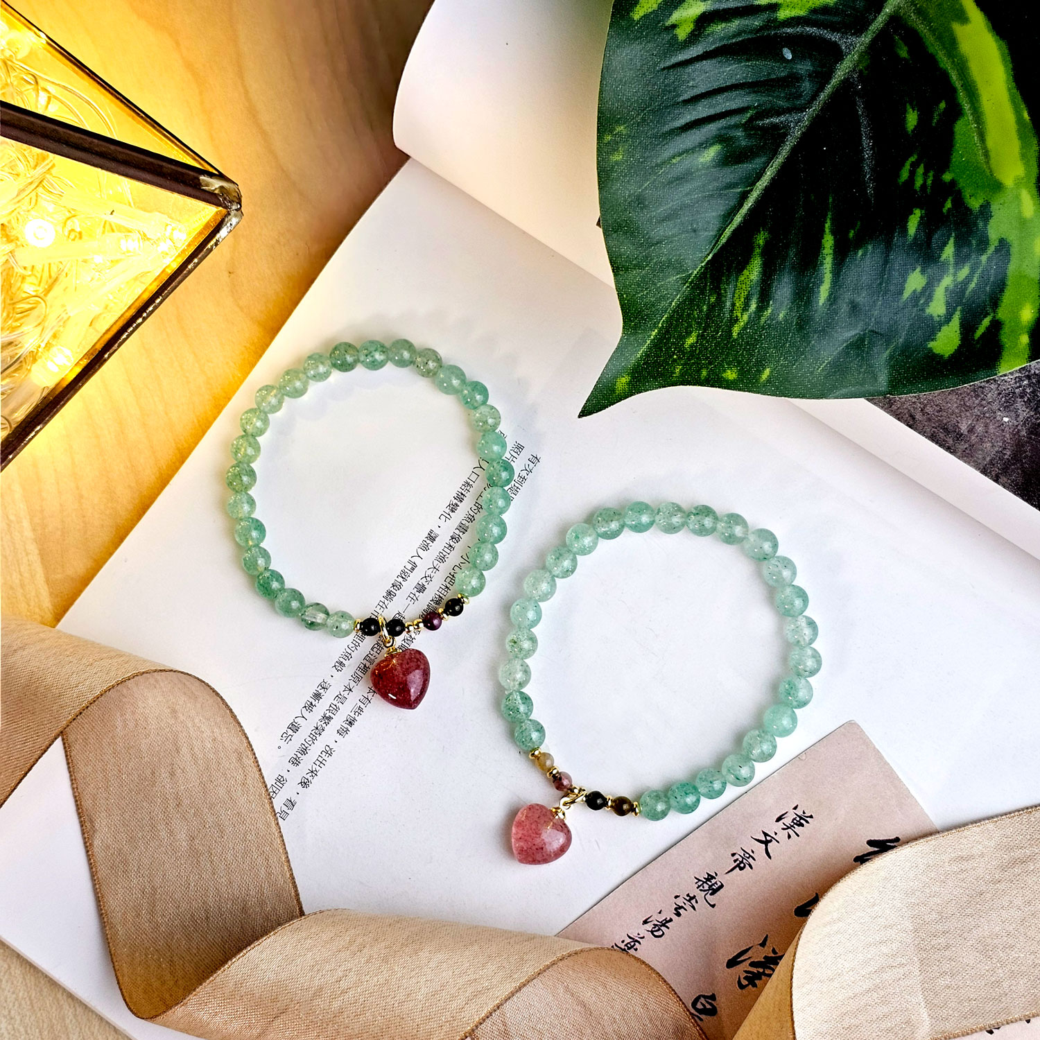 3 Apr - Green Strawberry Stone DIY Bracelet