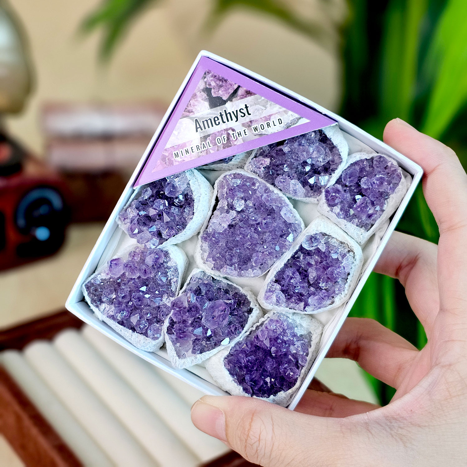 6 Apr - Amethyst Stone Box