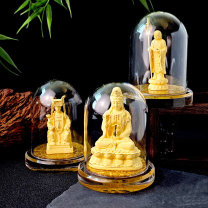 9 Apr - Gold Ornament