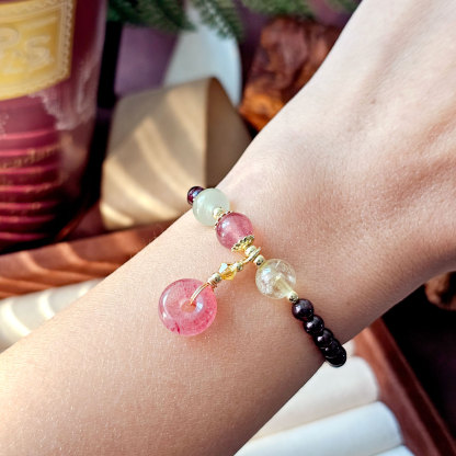 10 Apr - Red Garnet DIY Bracelet