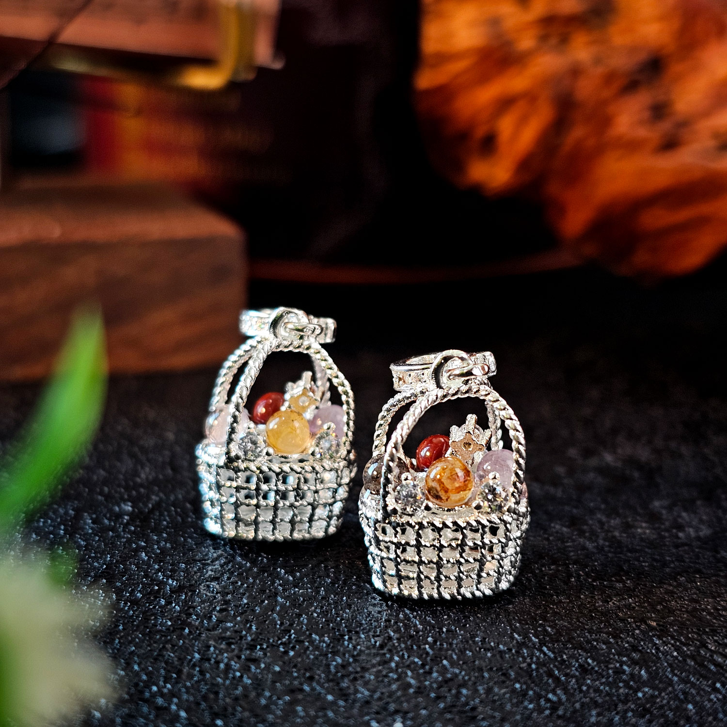 20 Apr - Crystal Basket Charm