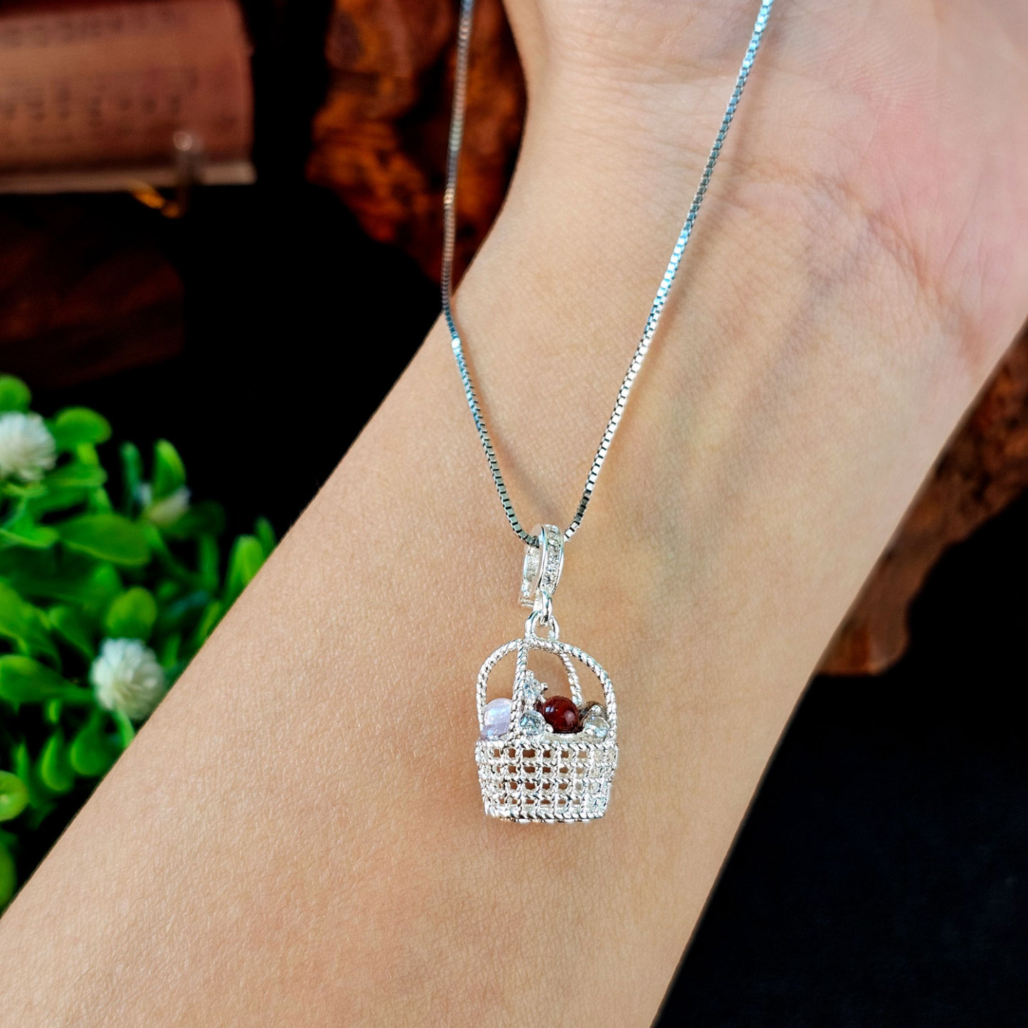 20 Apr - Crystal Basket Charm