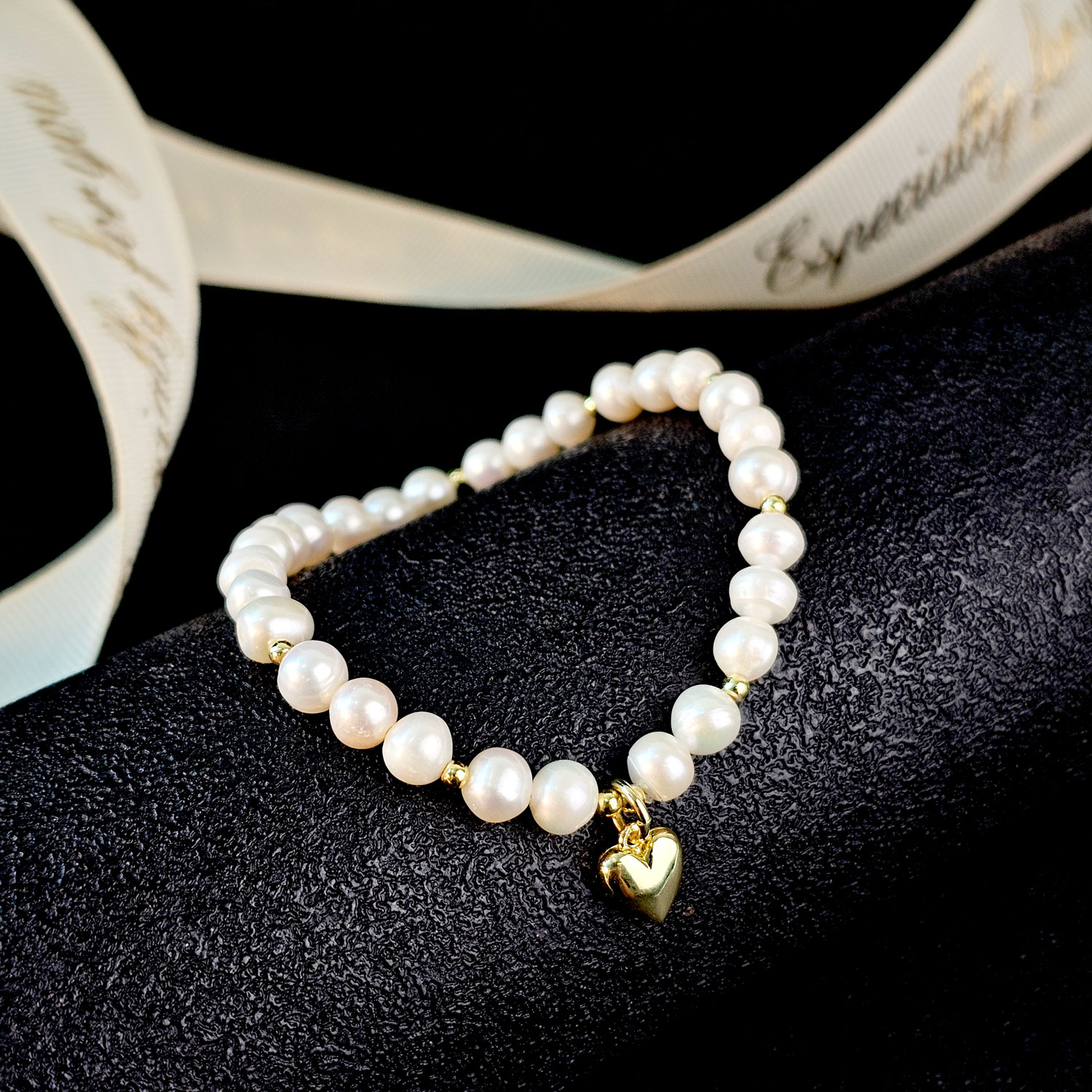 21 Apr - Pearl Bracelet