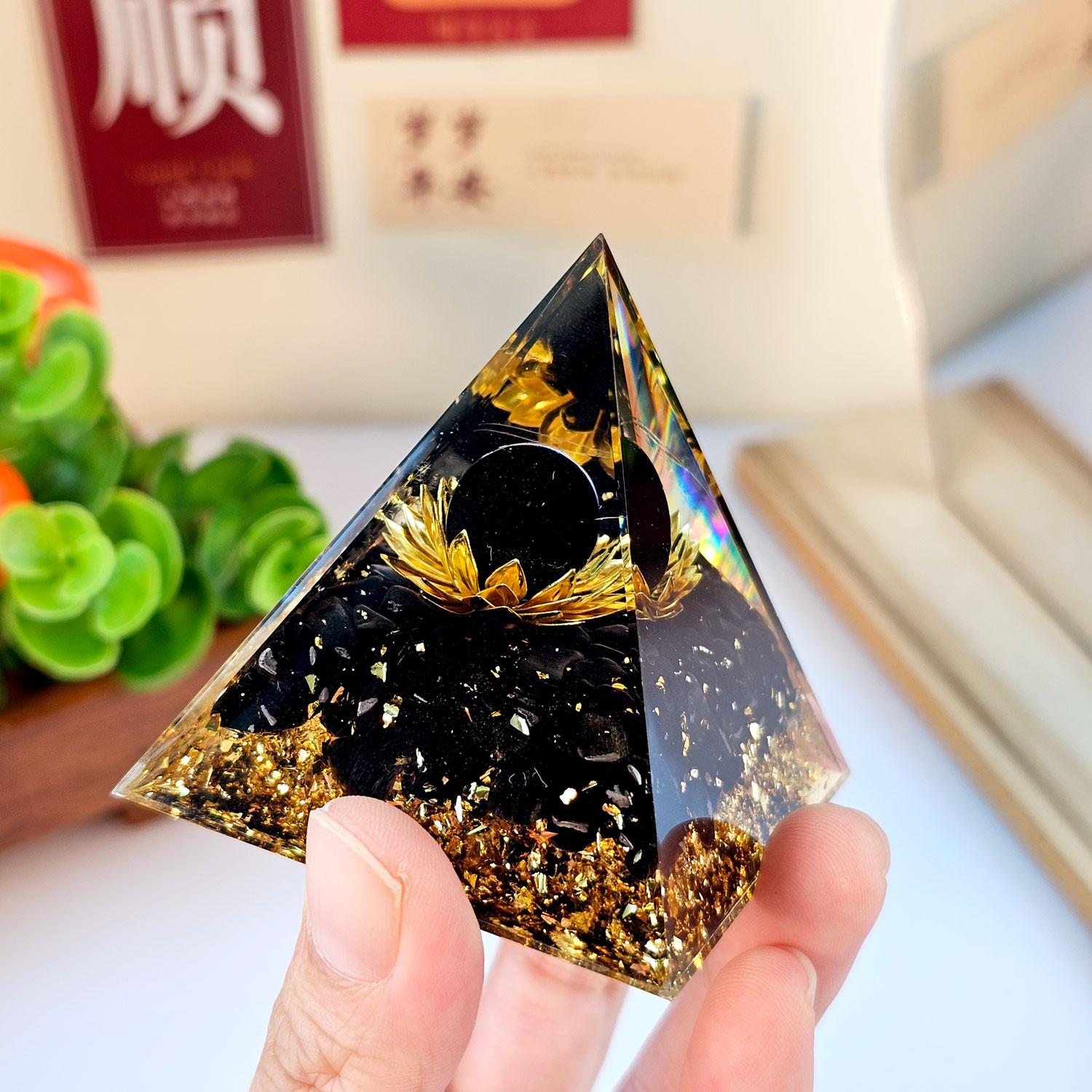 22 May - Lotus Pyramid Deco