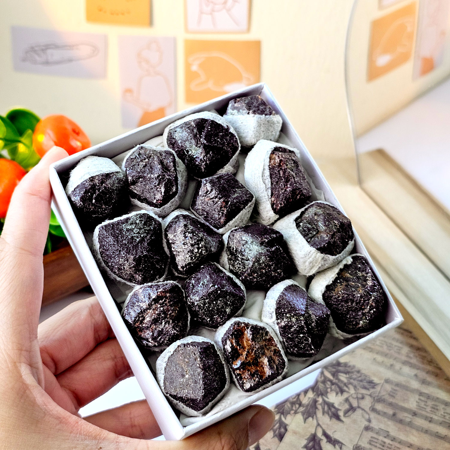 29 Apr - Red Garnet Raw Stone