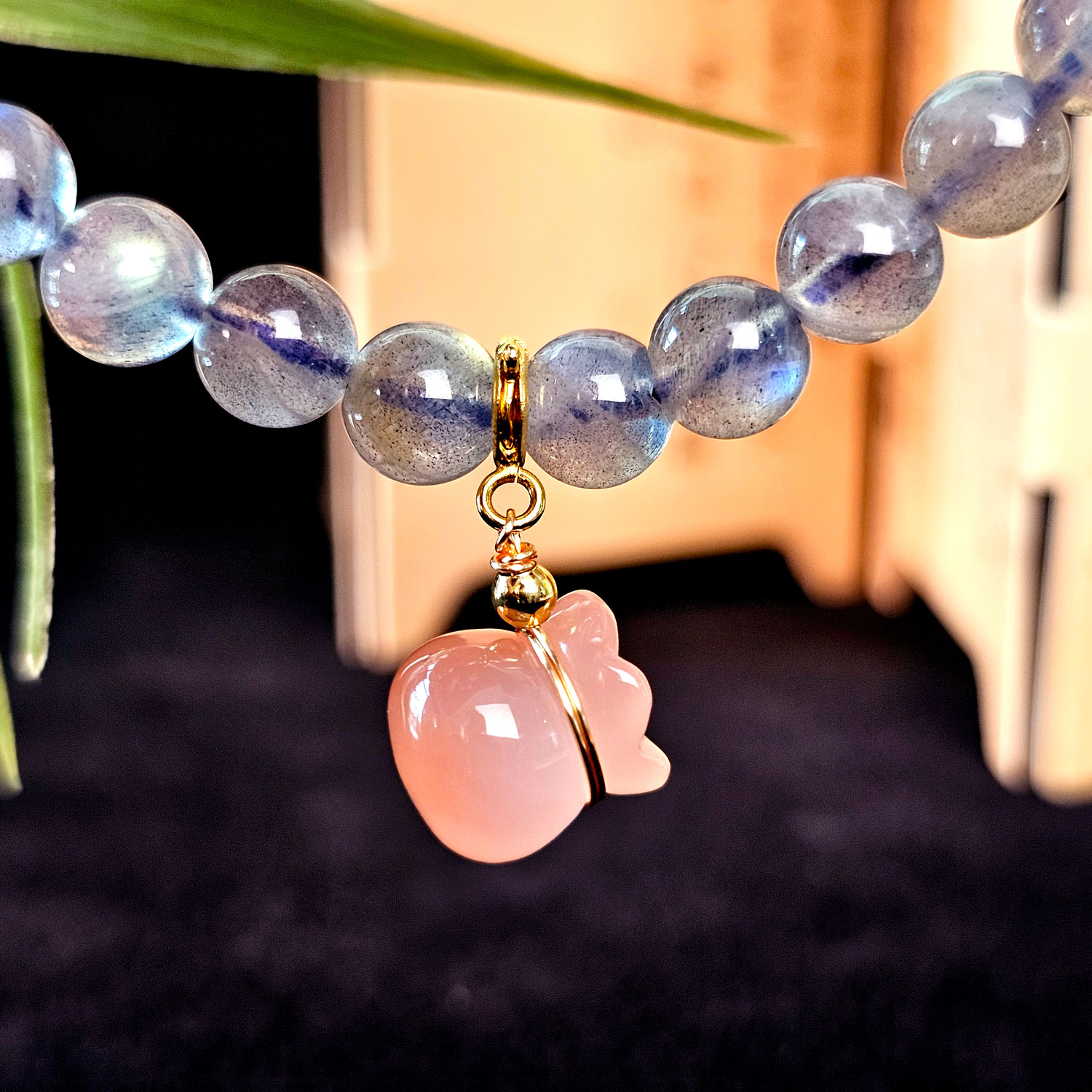 18 May - Labradorite with Money Bag Bracelet